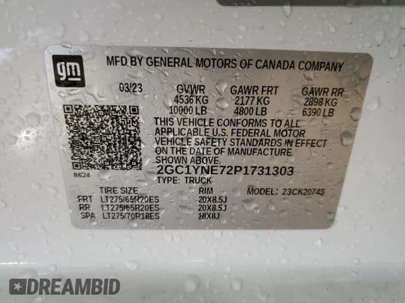 ✅ 2023 Chevrolet Silverado 2500HD • VIN: 2GC1YNE72P1731303 • Lot: 45006775. Wystawiony na Copart z przebiegiem 17 931 mil. Bezpłatny archiwum sprzedaży aukcyjnych z USA i szczegółowy raport historii pojazdu na DreamBid. Zdjęcie 16.