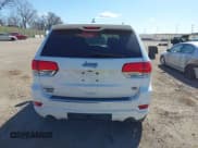 ✅ 2015 Jeep Grand Cherokee Overland • VIN: 1C4RJFCM2FC737133 • Лот: 42012000. Опубликован ранее на IAAI с пробегом 132 928 миль. Бесплатный доступ к архиву аукционных продаж из США и подробный отчёт об истории автомобиля на DreamBid. Изображение 17.