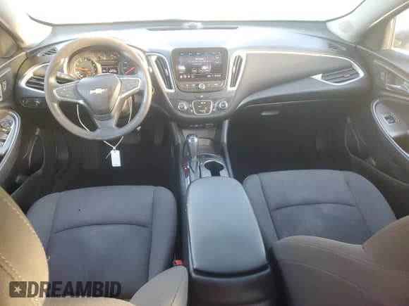 2019 Chevrolet Malibu LS z VIN 1G1ZB5ST5KF193874, wystawiony jako Copart lot #89651455 z przebiegiem 106 108 mil mil oraz Czysty tytuł • Clean title. Historia ofert i sprzedaży dostępna na DreamBid. Obrazek 8.