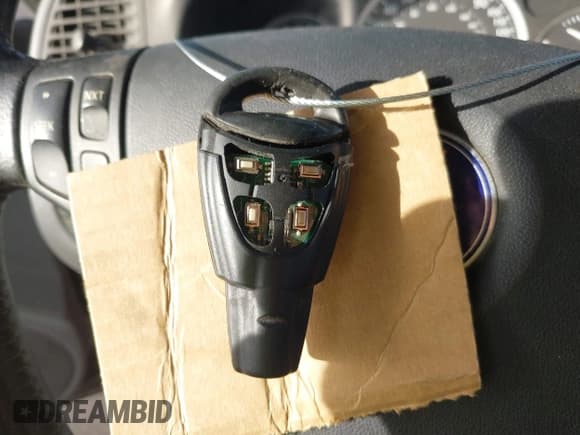 ✅ 2005 Saab 9-3 • VIN: YS3FD75Y456002644 • Lot: 43641944. Wystawiony na IAAI z przebiegiem 114 843 mil. Bezpłatny archiwum sprzedaży aukcyjnych z USA i szczegółowy raport historii pojazdu na DreamBid. Zdjęcie 11.