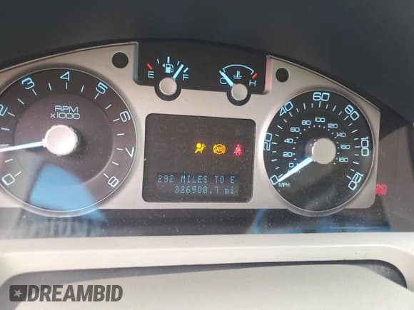 ✅ 2011 Mercury Mariner Premier • VIN: 4M2CN8HG9BKJ04048 • Lot: 86261395. Listed on Copart with 326,908 mi. Free auction sales archive from the USA and detailed vehicle history report at DreamBid. Image 9.