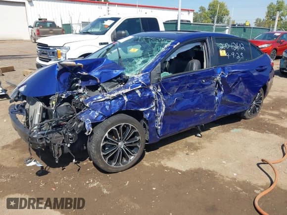 ✅ 2014 Toyota Corolla L • VIN: 5YFBURHE4EP059034 • Lot: 43210108. Wystawiony na IAAI z przebiegiem 79 359 mil. Bezpłatny archiwum sprzedaży aukcyjnych z USA i szczegółowy raport historii pojazdu na DreamBid. Zdjęcie 20.