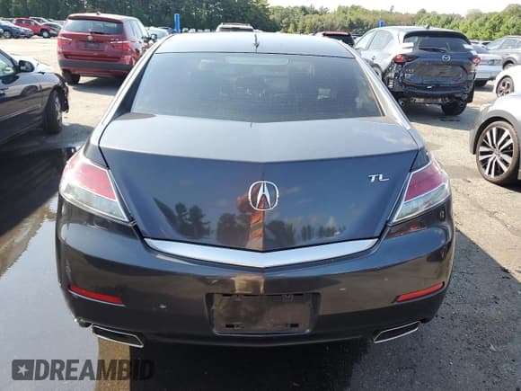 ✅ 2013 Acura TL • VIN: 19UUA8F27DA017563 • Лот: 71388255. Опубликован ранее на Copart с пробегом 135 701 миль. Бесплатный доступ к архиву аукционных продаж из США и подробный отчёт об истории автомобиля на DreamBid. Изображение 6.