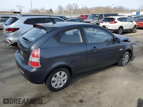 ✅ 2011 Hyundai Accent GS • VIN: KMHCM3AC4BU190419 • Лот: 49296575. Опубликован ранее на Copart с пробегом 186 601 миль. Бесплатный доступ к архиву аукционных продаж из США и подробный отчёт об истории автомобиля на DreamBid. Изображение 3.