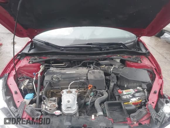 ✅ 2016 Honda Accord Sport • VIN: 1HGCR2F53GA127493 • Lot: 43552215. Listed on IAAI with 150,181 mi. Free auction sales archive from the USA and detailed vehicle history report at DreamBid. Image 10.