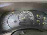 ✅ 2005 Chevrolet Silverado 1500 Z71 • VIN: 1GCEK19B75E118289 • Lot: 72653704. Wystawiony na Copart z przebiegiem 332 872 mil mil. Skorzystaj z bezpłatnego archiwum sprzedaży aukcyjnych z USA i zobacz szczegółowy raport historii pojazdu na DreamBid. Zdjęcie 9.