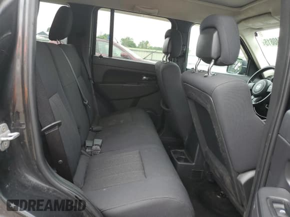 ✅ 2011 Jeep Liberty Sport Jet • VIN: 1J4PN2GK5BW546757 • Lot: 60740815. Listed on Copart with 144,756 mi. Free auction sales archive from the USA and detailed vehicle history report at DreamBid. Image 11.