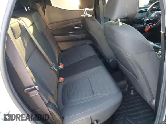 ✅ 2022 Hyundai Santa Cruz SEL • VIN: 5NTJBDAE5NH001866 • Lot: 90853285. Listed on Copart with 49,387 mi. Free auction sales archive from the USA and detailed vehicle history report at DreamBid. Image 10.