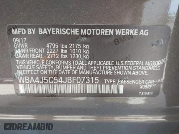 ✅ 2018 BMW 4 Series 440i • VIN: WBA4J5C54JBF07315 • Lot: 41738540. Wystawiony na IAAI z przebiegiem 74 577 mil. Bezpłatny archiwum sprzedaży aukcyjnych z USA i szczegółowy raport historii pojazdu na DreamBid. Zdjęcie 9.