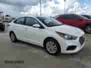 2018 Hyundai Accent SEL z VIN 3KPC24A3XJE029215, wystawiony jako Copart lot #74187434 z przebiegiem 61 778 mil mil oraz Nie do naprawy • Non repairable. Historia ofert i sprzedaży dostępna na DreamBid. Obrazek 4.