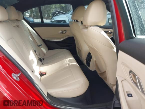 ✅ 2020 BMW 3 Series 330i • VIN: 3MW5R1J07L8B34897 • Lot: 43167921. Listed on IAAI with 74,220 mi. Free auction sales archive from the USA and detailed vehicle history report at DreamBid. Image 8.