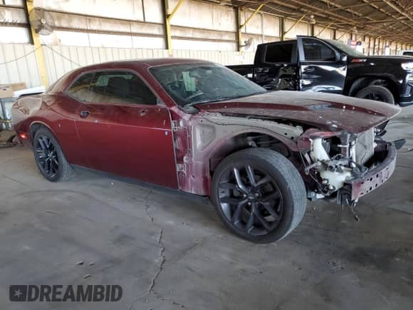 2020 Dodge Challenger SXT с VIN 2C3CDZAG1LH146557, выставлен на аукционе Copart как лот 72050945 с пробегом 177 406 миль миль и Списание • Salvage title. История ставок и продаж доступна на DreamBid. Изображение 4.