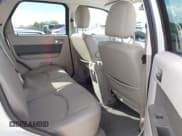 ✅ 2010 Mercury Mariner Premier • VIN: 4M2CN9HG6AKJ21345 • Lot: 41781411. Wystawiony na IAAI z przebiegiem 76 430 mil. Bezpłatny archiwum sprzedaży aukcyjnych z USA i szczegółowy raport historii pojazdu na DreamBid. Zdjęcie 8.