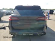 ✅ 2022 BMW X5 M • VIN: 5YMJU0C02N9L56562 • Lot: 72061205. Wystawiony na Copart z przebiegiem 21 434 mil. Bezpłatny archiwum sprzedaży aukcyjnych z USA i szczegółowy raport historii pojazdu na DreamBid. Zdjęcie 6.