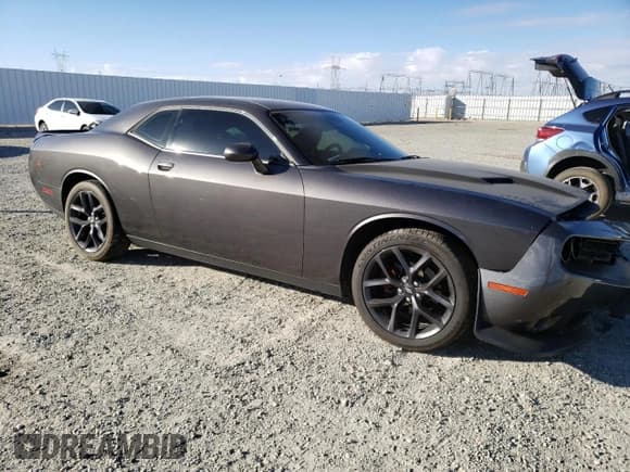 ✅ 2020 Dodge Challenger SXT • VIN: 2C3CDZAG0LH214718 • Lot: 68385122. Wystawiony na Copart z przebiegiem 53 491 mil. Bezpłatny archiwum sprzedaży aukcyjnych z USA i szczegółowy raport historii pojazdu na DreamBid. Zdjęcie 4.
