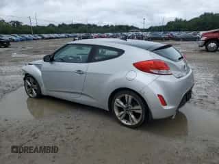 2015 Hyundai Veloster с VIN KMHTC6AD6FU233421, выставлен на аукционе Copart как лот 66420264 с пробегом 99 273 миль миль и Списание • Salvage title. История ставок и продаж доступна на DreamBid. Изображение 2.