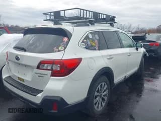 ✅ 2018 Subaru Outback Touring • VIN: 4S4BSETCXJ3301053 • Лот: 43622800. Опубликован ранее на IAAI с пробегом 54 525 миль. Бесплатный доступ к архиву аукционных продаж из США и подробный отчёт об истории автомобиля на DreamBid. Изображение 4.