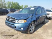 ✅ 2007 Toyota RAV4 Limited • VIN: JTMBD31V075081281 • Lot: 42474927. Wystawiony na IAAI z przebiegiem 190 714 mil. Bezpłatny archiwum sprzedaży aukcyjnych z USA i szczegółowy raport historii pojazdu na DreamBid. Zdjęcie 2.