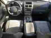 2008 Dodge Nitro SXT с VIN 1D8GU28K38W128408, выставлен на аукционе Copart как лот 82623454 с пробегом 137 886 миль миль и Чистый • Clean title. История ставок и продаж доступна на DreamBid. Изображение 8.