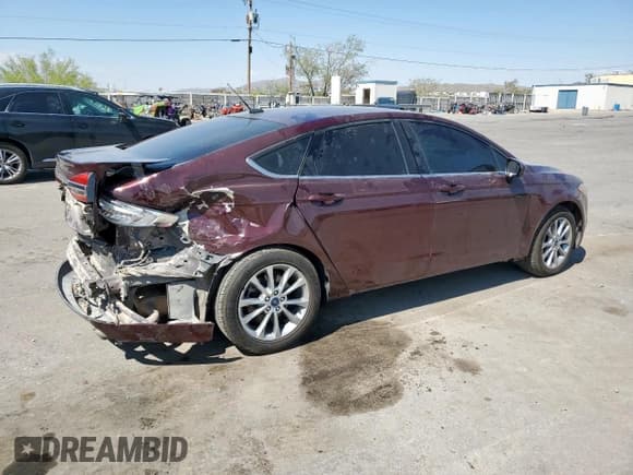 ✅ 2017 Ford Fusion SE • VIN: 3FA6P0HD2HR349725 • Lot: 66555165. Listed on Copart with 130,875 mi. Free auction sales archive from the USA and detailed vehicle history report at DreamBid. Image 3.