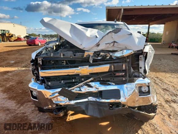 ✅ 2015 Chevrolet Silverado 2500HD LT • VIN: 1GC1KVEG8FF643056 • Лот: 90825615. Опубликован ранее на Copart с пробегом 148 563 миль. Бесплатный доступ к архиву аукционных продаж из США и подробный отчёт об истории автомобиля на DreamBid. Изображение 5.