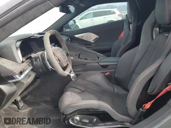 ✅ 2022 Chevrolet Corvette 3LT • VIN: 1G1YC2D47N5110842 • Lot: 81769174. Listed on Copart with 7,204 mi. Free auction sales archive from the USA and detailed vehicle history report at DreamBid. Image 7.