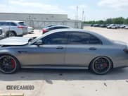 ✅ 2020 Mercedes-Benz E 63 S AMG • VIN: WDDZF8KB0LA708711 • Лот: 42023853. Опубликован ранее на IAAI с пробегом 38 087 миль. Бесплатный доступ к архиву аукционных продаж из США и подробный отчёт об истории автомобиля на DreamBid. Изображение 15.