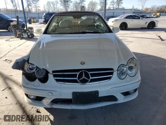 ✅ 2007 Mercedes-Benz CLK 550 • VIN: WDBTK72F57T083742 • Lot: 83351094. Wystawiony na Copart z przebiegiem 195 768 mil. Bezpłatny archiwum sprzedaży aukcyjnych z USA i szczegółowy raport historii pojazdu na DreamBid. Zdjęcie 5.