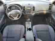 2010 Hyundai Elantra SE z VIN KMHDC8AE3AU081258, wystawiony jako Copart lot #72137314 z przebiegiem 169 705 mil mil oraz Szkoda całkowita • Salvage title. Historia ofert i sprzedaży dostępna na DreamBid. Obrazek 8.