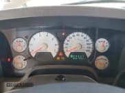 ✅ 2006 Dodge 1500 SLT • VIN: 1D7HA18246J182208 • Лот: 74141054. Опубликован ранее на Copart с пробегом 225 197 миль. Бесплатный доступ к архиву аукционных продаж из США и подробный отчёт об истории автомобиля на DreamBid. Изображение 9.