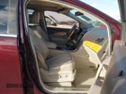 ✅ 2011 Lincoln MKX • VIN: 2LMDJ6JKXBBJ15904 • Lot: 43812327. Listed on IAAI with 185,326 mi. Free auction sales archive from the USA and detailed vehicle history report at DreamBid. Image 5.