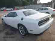 2019 Dodge Challenger R/T z VIN 2C3CDZBT8KH759253, wystawiony jako IAAI lot #43159756 z przebiegiem 92 199 mil mil oraz . Historia ofert i sprzedaży dostępna na DreamBid. Obrazek 3.