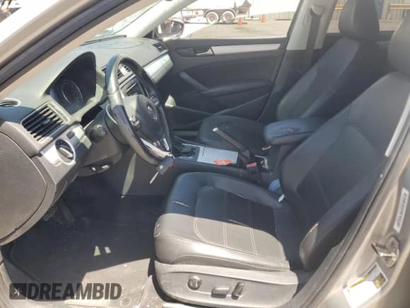 ✅ 2012 Volkswagen Passat SE • VIN: 1VWBP7A3XCC053178 • Lot: 66676215. Listed on Copart with 216,916 mi. Free auction sales archive from the USA and detailed vehicle history report at DreamBid. Image 7.