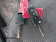 ✅ 2018 Volkswagen Beetle S • VIN: 3VWFD7AT1JM710312 • Лот: 43802565. Опубликован ранее на IAAI с пробегом 154 581 миль. Бесплатный доступ к архиву аукционных продаж из США и подробный отчёт об истории автомобиля на DreamBid. Изображение 11.