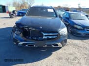 ✅ 2020 Mercedes-Benz GLC 300 • VIN: WDC0G8EB3LF715726 • Lot: 43585731. Wystawiony na IAAI z przebiegiem 127 276 mil. Bezpłatny archiwum sprzedaży aukcyjnych z USA i szczegółowy raport historii pojazdu na DreamBid. Zdjęcie 12.