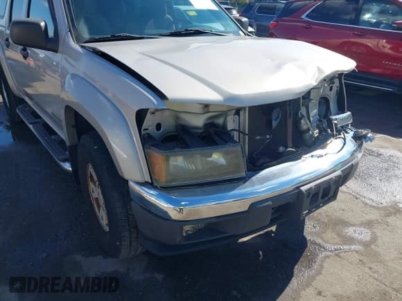 ✅ 2005 Chevrolet Colorado 1SE LS Z71 • VIN: 1GCDT136358201477 • Лот: 43534635. Опубликован ранее на IAAI с пробегом 175 953 миль. Бесплатный доступ к архиву аукционных продаж из США и подробный отчёт об истории автомобиля на DreamBid. Изображение 17.