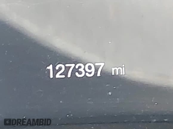 ✅ 2018 Jeep Compass Altitude • VIN: 3C4NJDBB2JT400557 • Лот: 42629821. Опубликован ранее на IAAI с пробегом 127 397 миль. Бесплатный доступ к архиву аукционных продаж из США и подробный отчёт об истории автомобиля на DreamBid. Изображение 16.