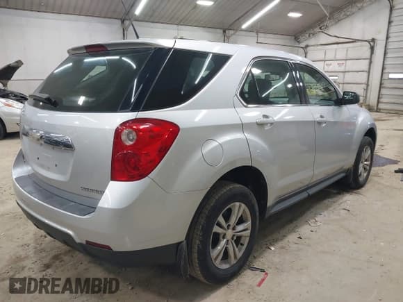 ✅ 2012 Chevrolet Equinox LS • VIN: 2GNFLCEK3C6123341 • Лот: 43620507. Опубликован ранее на IAAI с пробегом 139 849 миль. Бесплатный доступ к архиву аукционных продаж из США и подробный отчёт об истории автомобиля на DreamBid. Изображение 4.
