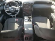 ✅ 2022 Hyundai Tucson Blue • VIN: KM8JBCA19NU063424 • Lot: 73437974. Wystawiony na Copart z przebiegiem 42 011 mil. Bezpłatny archiwum sprzedaży aukcyjnych z USA i szczegółowy raport historii pojazdu na DreamBid. Zdjęcie 8.