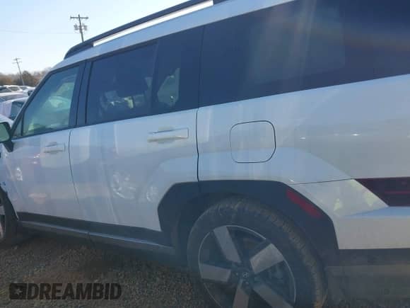 2024 Hyundai Santa Fe Limited с VIN 5NMP44GL4RH049192, выставлен на аукционе IAAI как лот 41400768 с пробегом 5 660 миль миль и . История ставок и продаж доступна на DreamBid. Изображение 15.