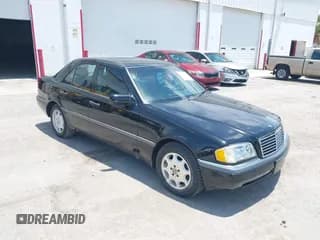 ✅ 1996 Mercedes-Benz C • VIN: WDBHA22E5TF342743 • Лот: 42340455. Опубликован ранее на IAAI с пробегом 178 129 миль. Бесплатный доступ к архиву аукционных продаж из США и подробный отчёт об истории автомобиля на DreamBid. Изображение 1.