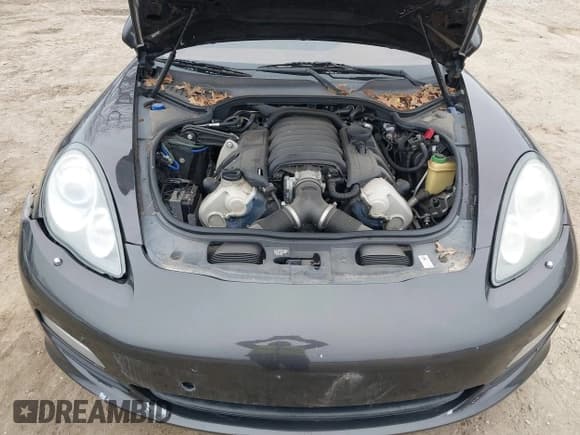 ✅ 2010 Porsche Panamera S • VIN: WP0AB2A71AL065137 • Lot: 41810807. Listed on IAAI with 159,385 mi. Free auction sales archive from the USA and detailed vehicle history report at DreamBid. Image 10.