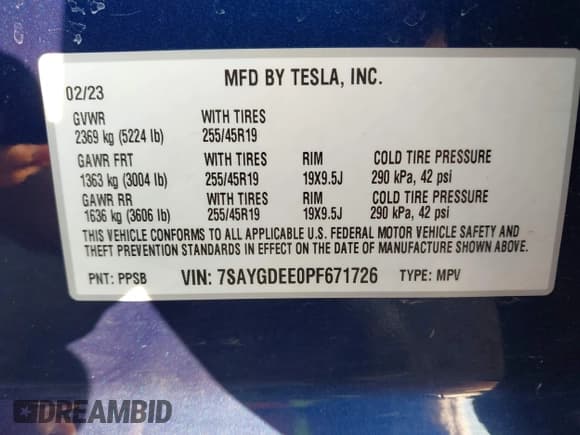 ✅ 2023 Tesla Model Y Long Range • VIN: 7SAYGDEE0PF671726 • Lot: 42393616. Wystawiony na IAAI z przebiegiem Nie podano. Bezpłatny archiwum sprzedaży aukcyjnych z USA i szczegółowy raport historii pojazdu na DreamBid. Zdjęcie 9.