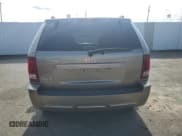 ✅ 2006 Jeep Grand Cherokee Laredo • VIN: 1J4GR48K16C109327 • Lot: 66954255. Wystawiony na Copart z przebiegiem 89 036 mil. Bezpłatny archiwum sprzedaży aukcyjnych z USA i szczegółowy raport historii pojazdu na DreamBid. Zdjęcie 6.