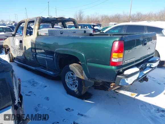 ✅ 2002 Chevrolet Silverado 2500HD LS • VIN: 1GCHC29112E126651 • Лот: 41362182. Опубликован ранее на IAAI с пробегом Не указан. Бесплатный доступ к архиву аукционных продаж из США и подробный отчёт об истории автомобиля на DreamBid. Изображение 3.