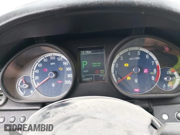 ✅ 2008 Maserati Quattroporte • VIN: ZAMFE39A980033482 • Лот: 41486926. Опубликован ранее на IAAI с пробегом 45 677 миль. Бесплатный доступ к архиву аукционных продаж из США и подробный отчёт об истории автомобиля на DreamBid. Изображение 7.