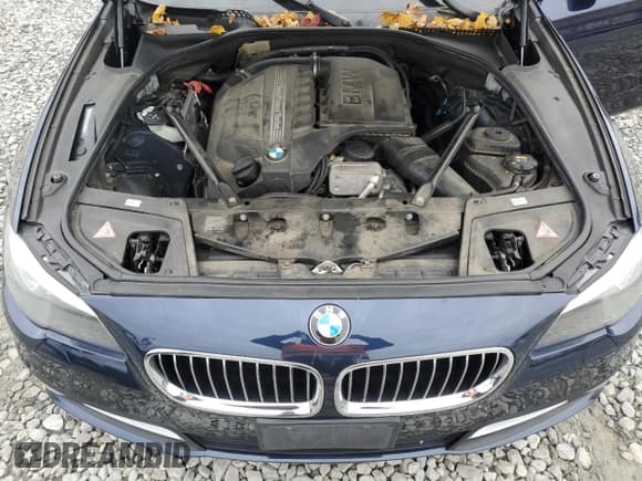 ✅ 2016 BMW 5 Series 535i xDrive • VIN: WBA5B3C53GG256804 • Lot: 90713445. Listed on Copart with 102,951 mi. Free auction sales archive from the USA and detailed vehicle history report at DreamBid. Image 11.