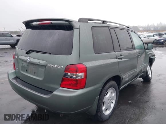 ✅ 2005 Toyota Highlander • VIN: JTEEP21A250086838 • Lot: 43201641. Wystawiony na IAAI z przebiegiem 119 899 mil. Bezpłatny archiwum sprzedaży aukcyjnych z USA i szczegółowy raport historii pojazdu na DreamBid. Zdjęcie 4.