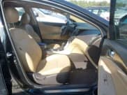 ✅ 2013 Hyundai Sonata SE • VIN: 5NPEC4AC0DH524576 • Lot: 43313417. Listed on IAAI with 144,459 mi. Free auction sales archive from the USA and detailed vehicle history report at DreamBid. Image 5.