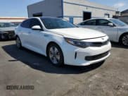 ✅ 2017 Kia Optima EX • VIN: KNAGU4LC3H5007701 • Лот: 71742235. Опубликован ранее на Copart с пробегом 74 383 миль. Бесплатный доступ к архиву аукционных продаж из США и подробный отчёт об истории автомобиля на DreamBid. Изображение 4.